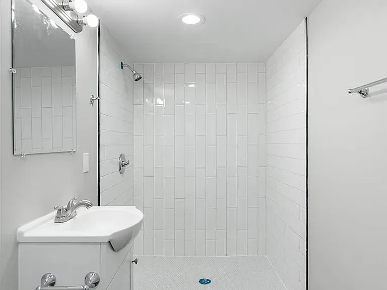 7137 Eastbrook Ave — Photo 13