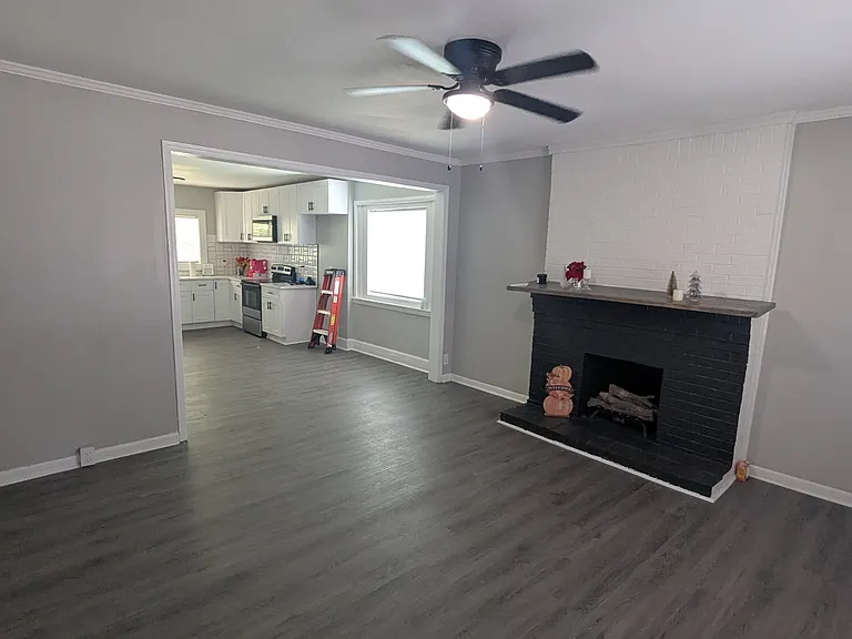 860 Morningside Dr — Photo 10