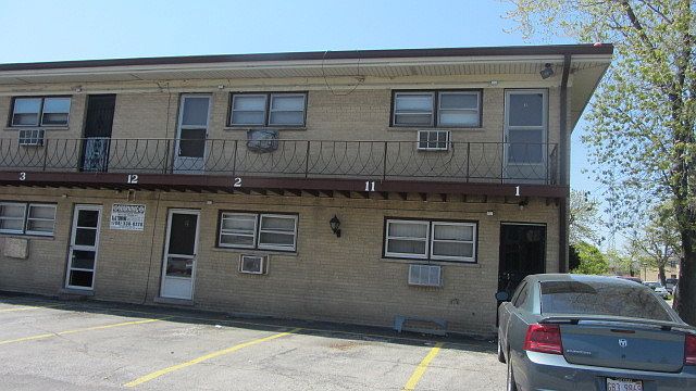 1st image of 16 King Arthur Ct APT 1