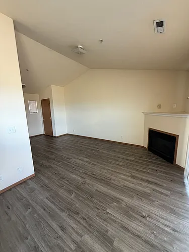 6405 Chapel Hill Blvd #J Photo 1