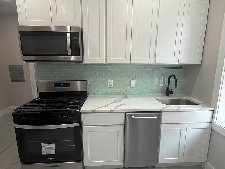 401-05 53rd St #12AA — Photo 3