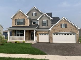 194 Trumpet Vine Cir, Elgin, IL 60124