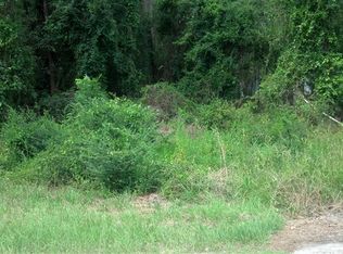121 Sycamore Dr #L-199, Southport, NC 28461