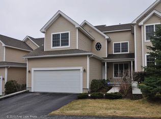 9 Carnival Ter, West Warwick, RI 02893