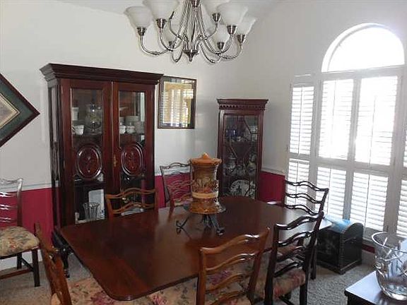 5th image of 6108 Ashwood Ct