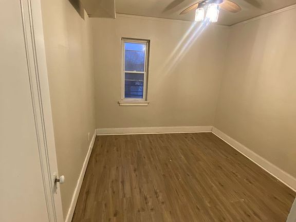 5th image of 4252 N Teutonia Ave #204