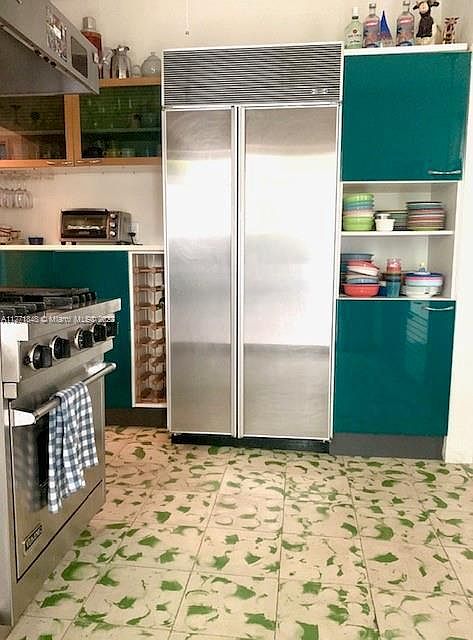1st image of 3457 Sheridan Ave #1
