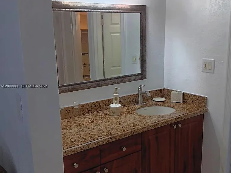 9225 Collins Ave #1206 — Photo 8
