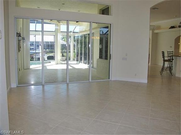 2nd image of 264 Grapewood Ct