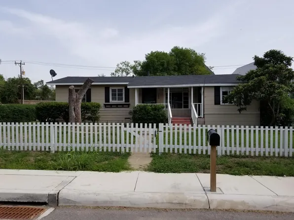 150 Belfast Dr, San Antonio, TX 78209