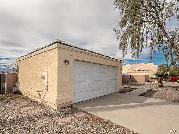 3rd image of 5103 S Silver Bullet Dr