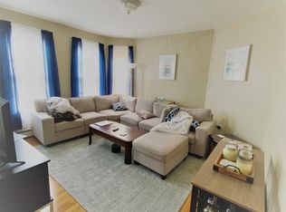 189 L St #3, Boston, MA 02127