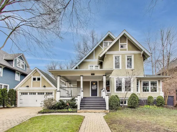 709 Foster St, Evanston, IL 60201