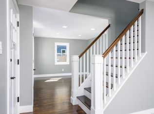 108 Walker St, Manchester, CT 06040