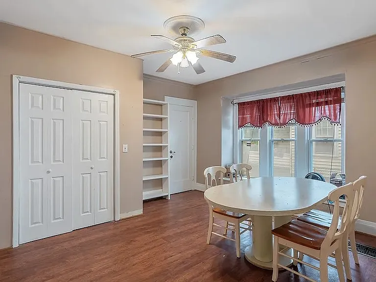 228 Cambridge St — Photo 11