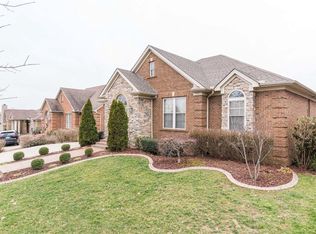 921 Village Green Ave, Lexington, KY 40509
