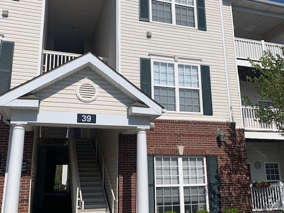 1st image of 39 Kassebaum Ln