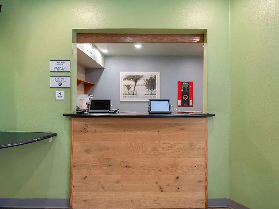 Lobby and Guest Check-in