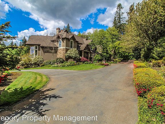 2nd image of 14816 NE 192nd St