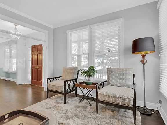 4th image of 540 S Ashland Ave