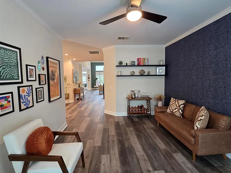 8208 Endeavor Cir — Photo 7
