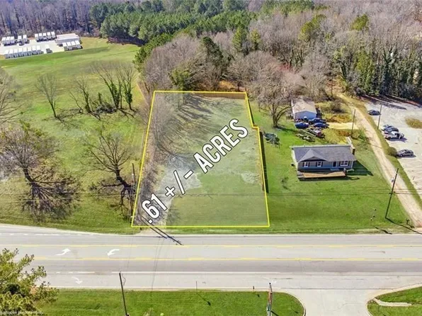 5323 Thompson Bridge Rd, Murrayville, GA 30564