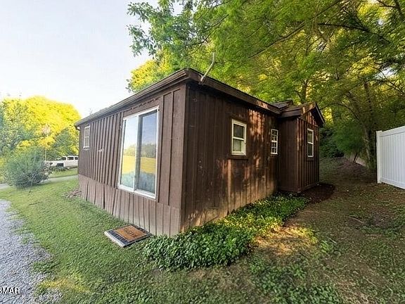 3rd image of 125 Stinson Rd