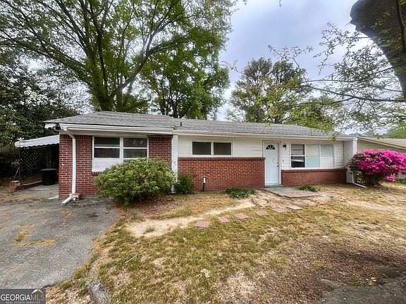 2nd image of 471 Ridgecrest Dr