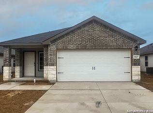 15627 Cardamom Cv, Von Ormy, TX 78073