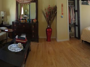 17523 Underhill Ave, Fresh Meadows, NY 11365