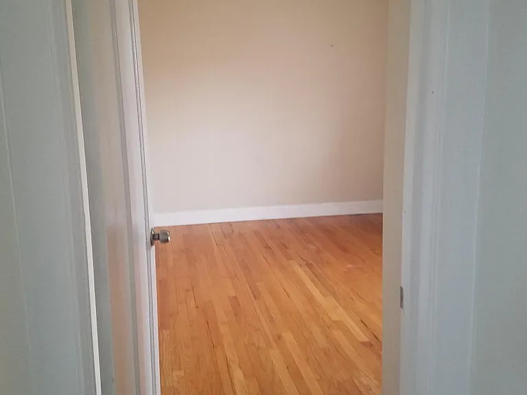 7239 W Palatine Ave #2 — Photo 2