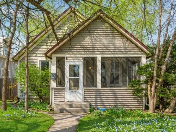 1529 Dale St N, Saint Paul, MN 55117