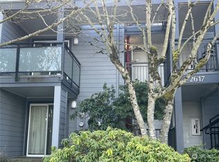 2617 NE 4th St APT 123, Renton, WA 98056