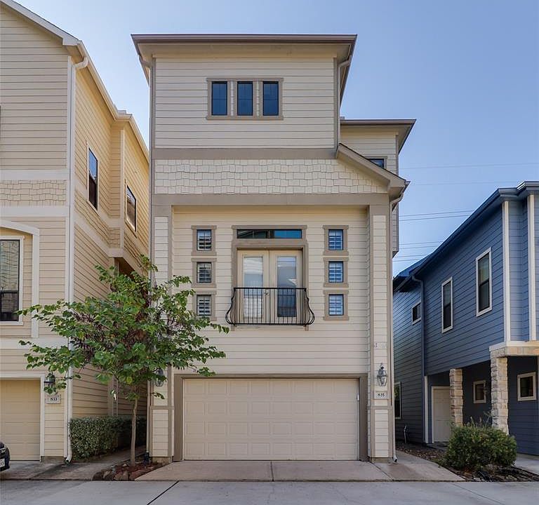 1st image of 835 Garden Oaks Ter