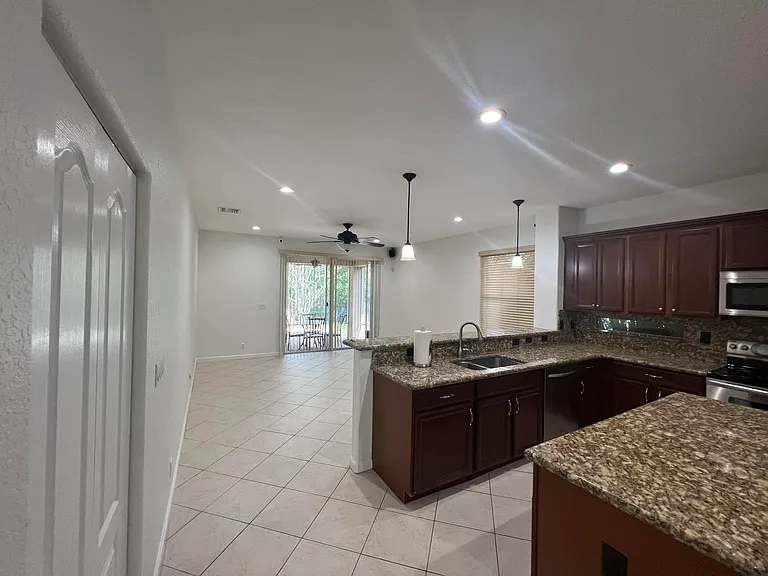 6079 SW Bald Eagle Dr — Photo 9