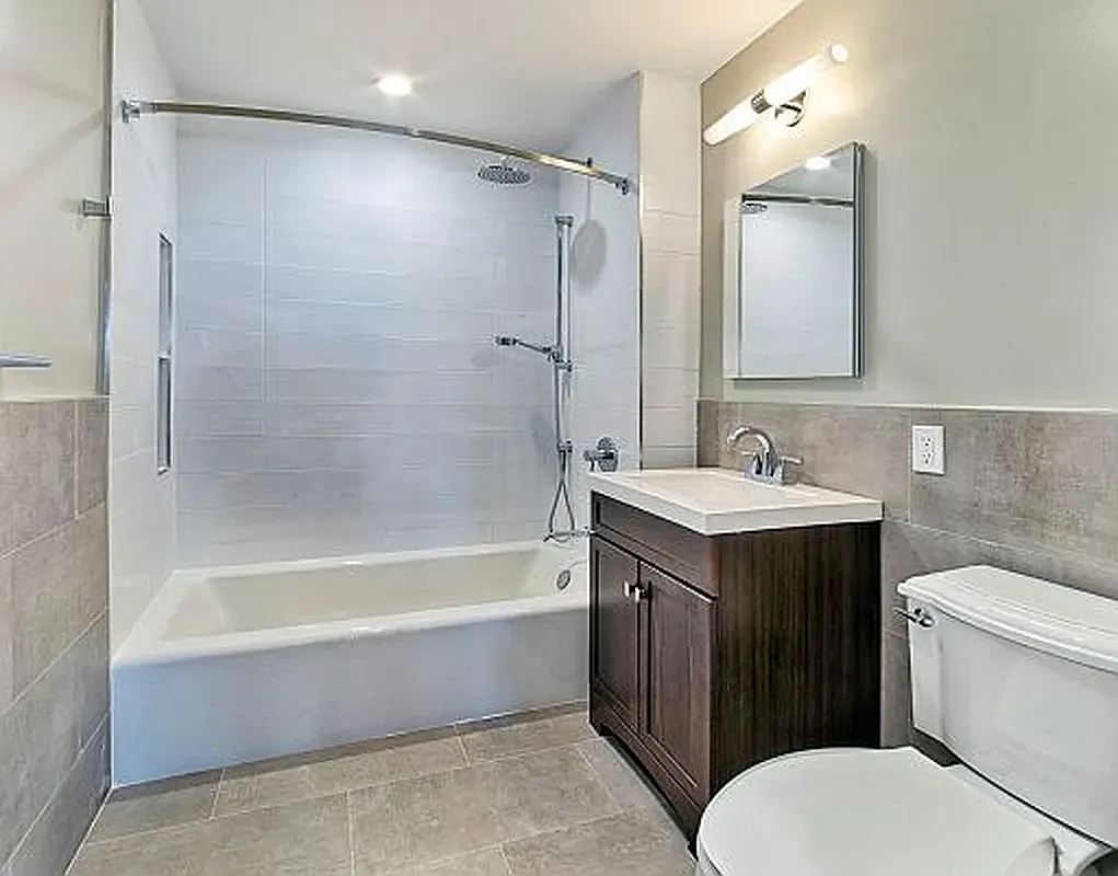 2858 Stillwell Avenue — Photo 3