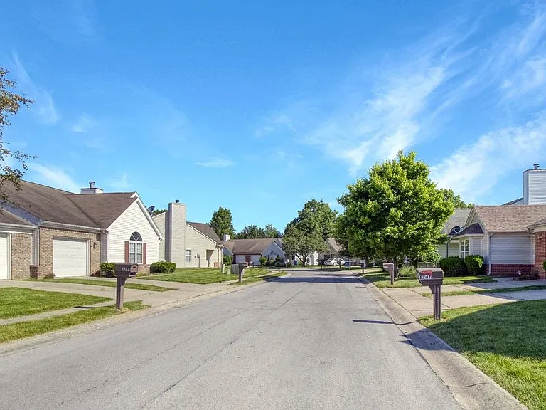 5755 Eden Village Dr — Photo 21