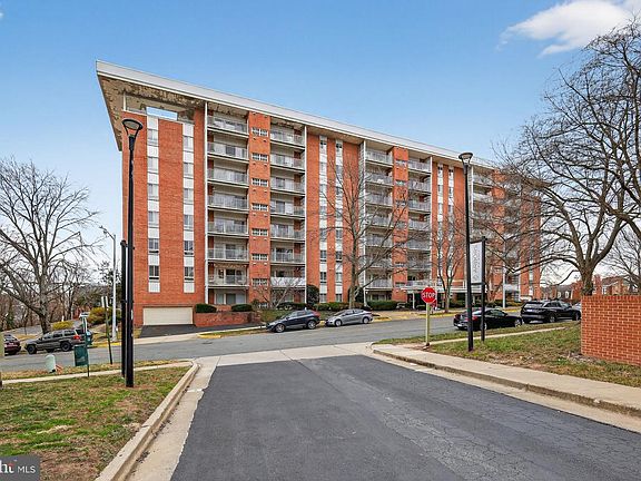 2nd image of 5250 Valley Forge Dr APT 502