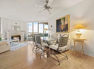 6188 Patterson Ave #2302, Burnaby, BC V5H2N1