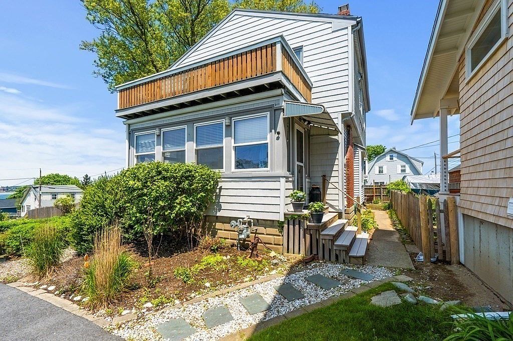 17 Simmons Rd, Nahant, MA 01908 MLS 73116755 Zillow