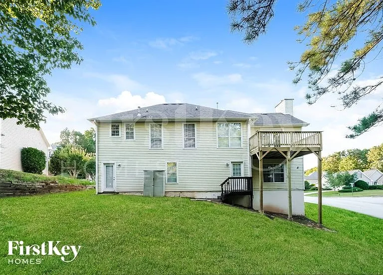 3810 Riversong Dr — Photo 15