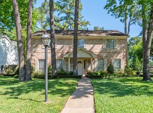 8202 Glencliffe Ln, Houston, TX 77070