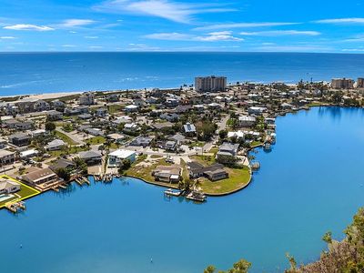 8357 Lagoon Rd, Fort Myers Beach, FL, 33931