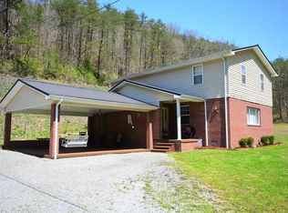 5442 Raccoon Rd, Raccoon, KY 41557