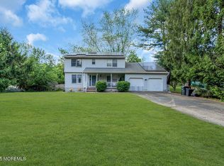 1064 Bennetts Mills Rd, Jackson, NJ 08527