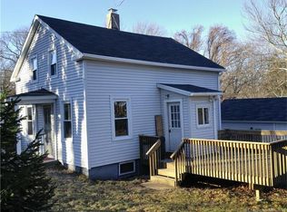 38 Everett St, Norwich, CT 06360