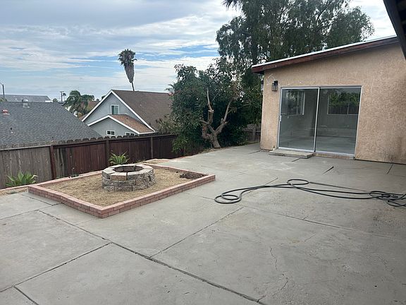5th image of 4119 Teresa St