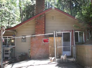 22415 Forest Dr, Cedarpines Park, CA 92322