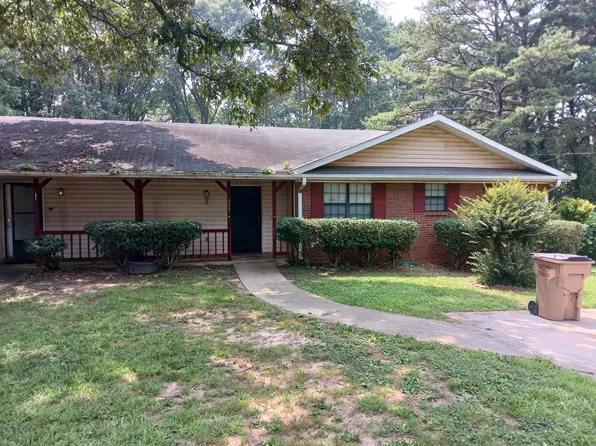 395 Santa Fe Trl, Ellenwood, GA 30294