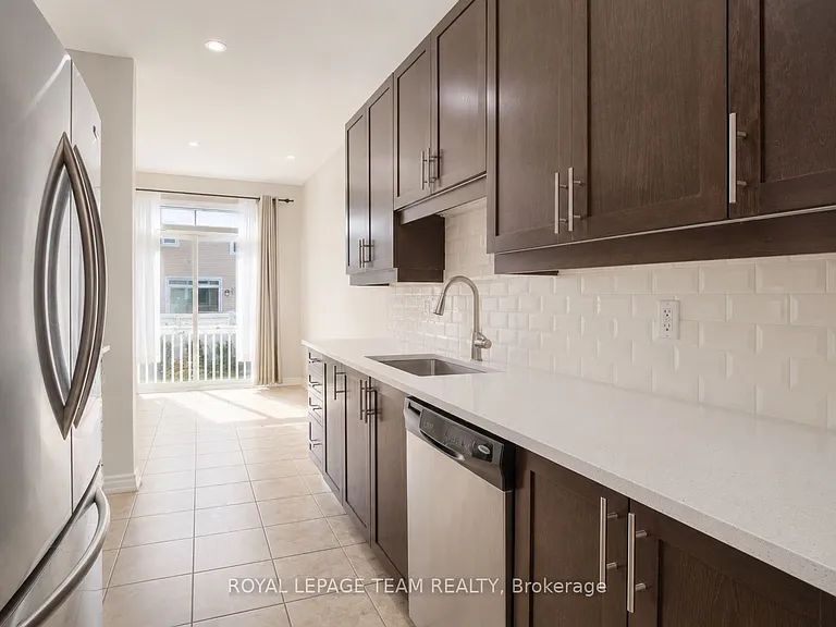 314 Glenbrae Ave — Photo 7